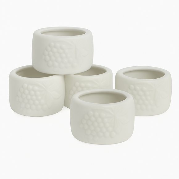 White Ceramic Leaf Napkin Ring Holders Set 5 Fall Country Classics Holiday Chic - Picture 2 of 12